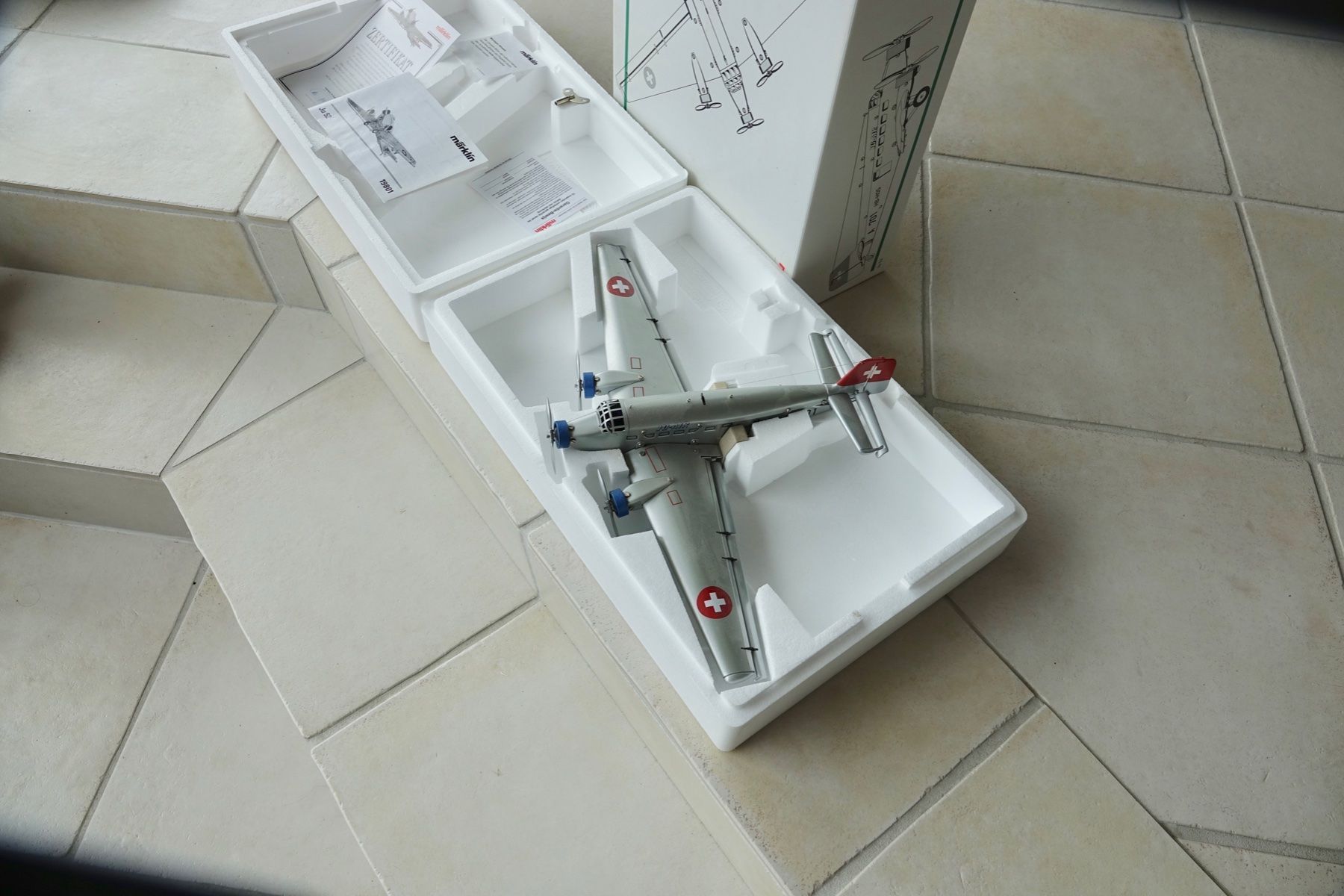 Modellbausätze & Standmodelle: Märklin 19801 Tante Ju – Neu und originalverpackt aus Bleiken von hbw45 1