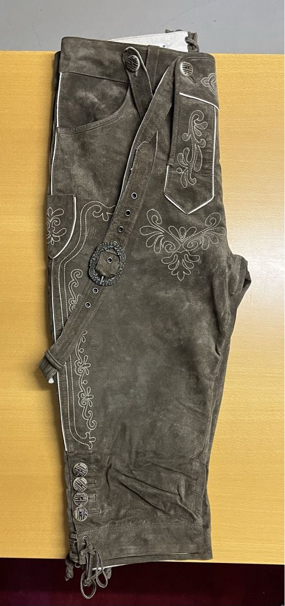 Pantaloni: Lederhose von WIESENPRINZ - Echtleder, Grösse 48 – Nuovo (secondo la descrizione) da Zürich venduto da VVintage 5