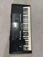 Yamaha Keyboard PSR-E363 Digital Piano - guter Zustand