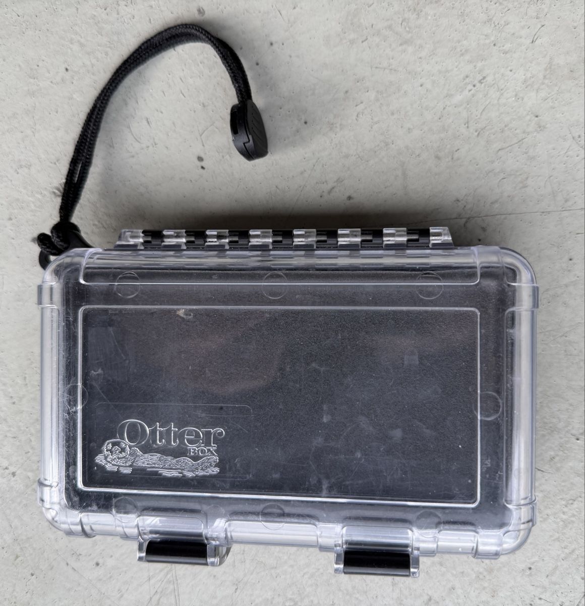 Behälter & Ähnliches: Otterbox wasserdichte Aufbewahrungsbox – Gebraucht aus Hergiswil NW von Klimsen