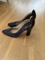 Pumps Wildleter/ Lackleder