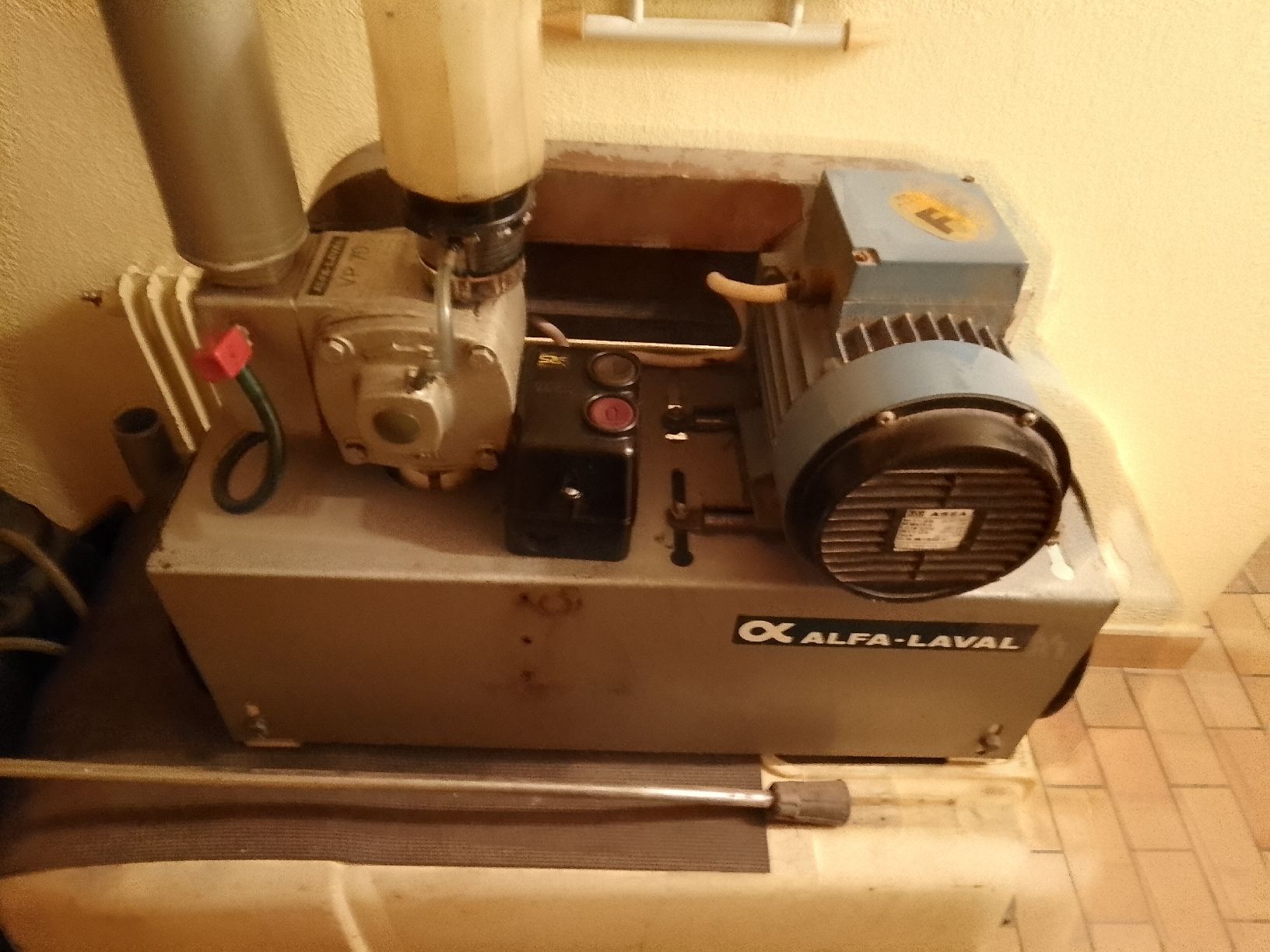 Delaval Tutte le macchine: Melkmaschine De Laval – Usato da Erlenbach i. S. venduto da Gaesch0 5