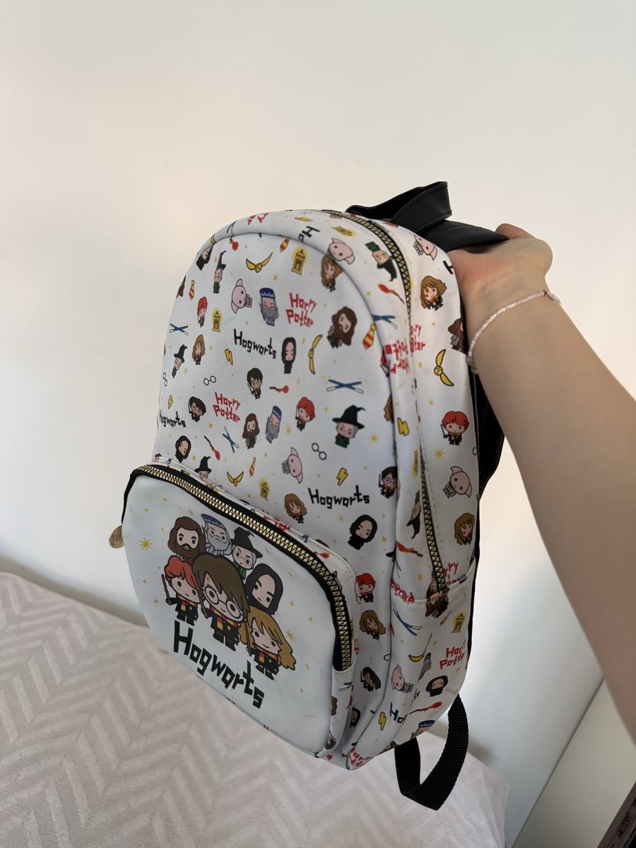 Zaini: Harry Potter Hogwarts Rucksack – Nuovo (secondo la descrizione) da Kirchberg SG venduto da kiki1402
