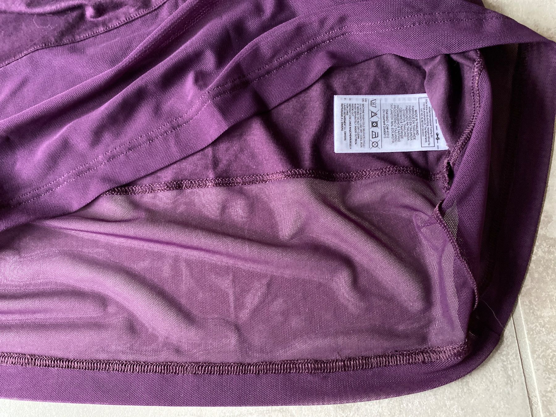Reebok T-shirt: Sport Shirt – Nuovo (secondo la descrizione) da Bülach venduto da Jackybabue 4
