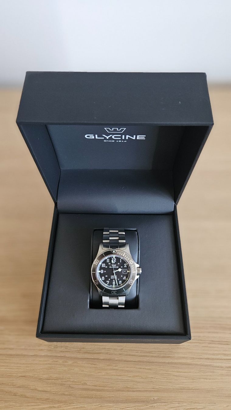 Glycine Montres: Glycine GL0076 Combat Sub 42 Automatic – D'occasion à Lenzburg par rob_znm8