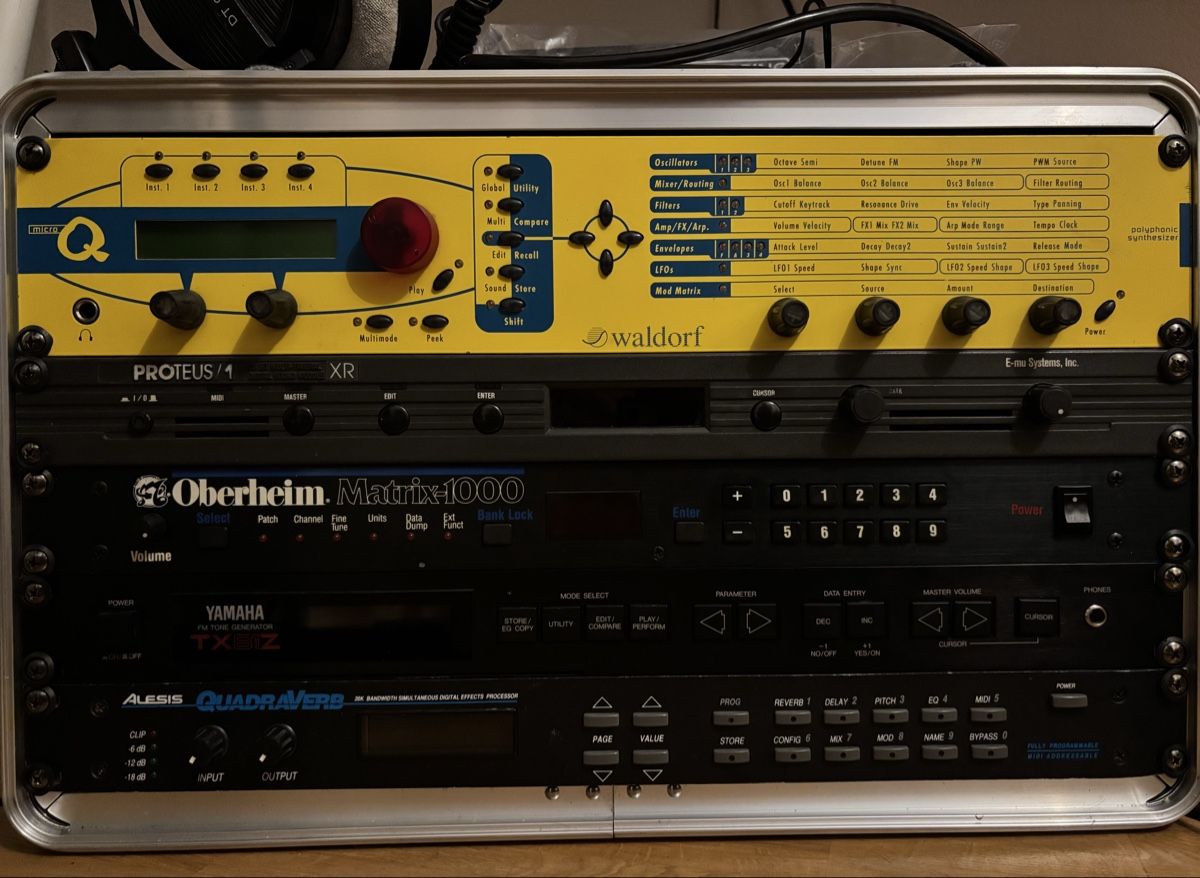 E-Mu Instruments de musique: E mu Proteus 1XR – D'occasion à Zürich par Edo_mch