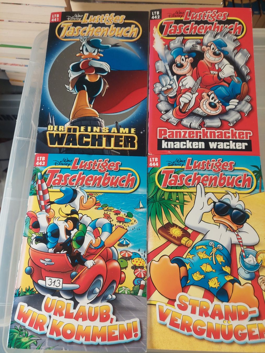 BD: Lustiges Taschenbuch LTB 437-449 – D'occasion à Oberwil b. Zug par PrimaryBlue 4