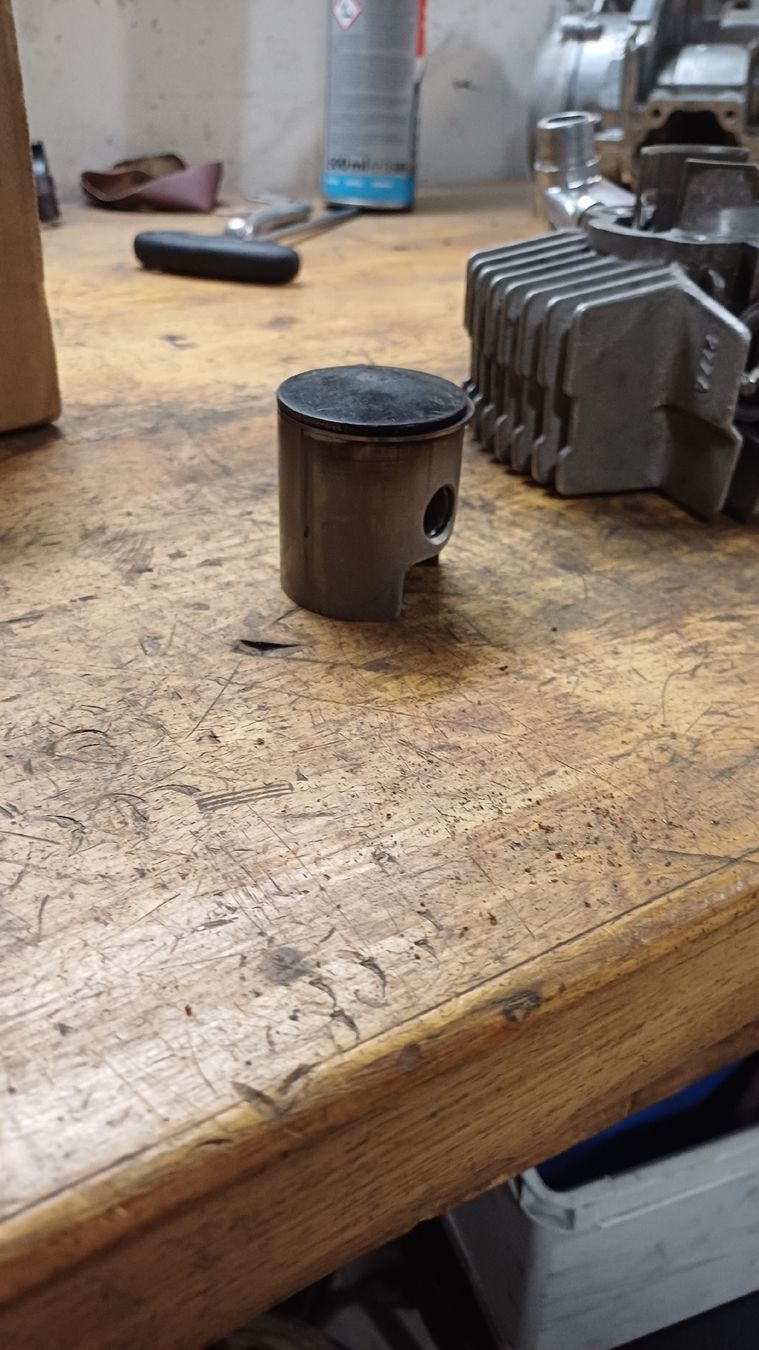 Puch Ciclomotori: Puch e50 Polini Gehäuse mit Zylinder – Usato da Wengi b. Büren venduto da egg_cfm2 5