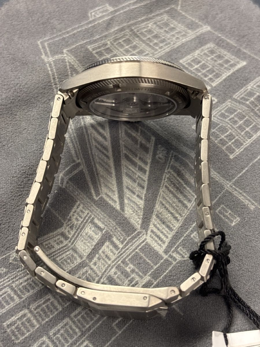 Oris Montres: Oris ProPilot X Kermit Edition titanium watch new condition – Neuf (Voir description) à Zermatt par Wega.Boutique 1