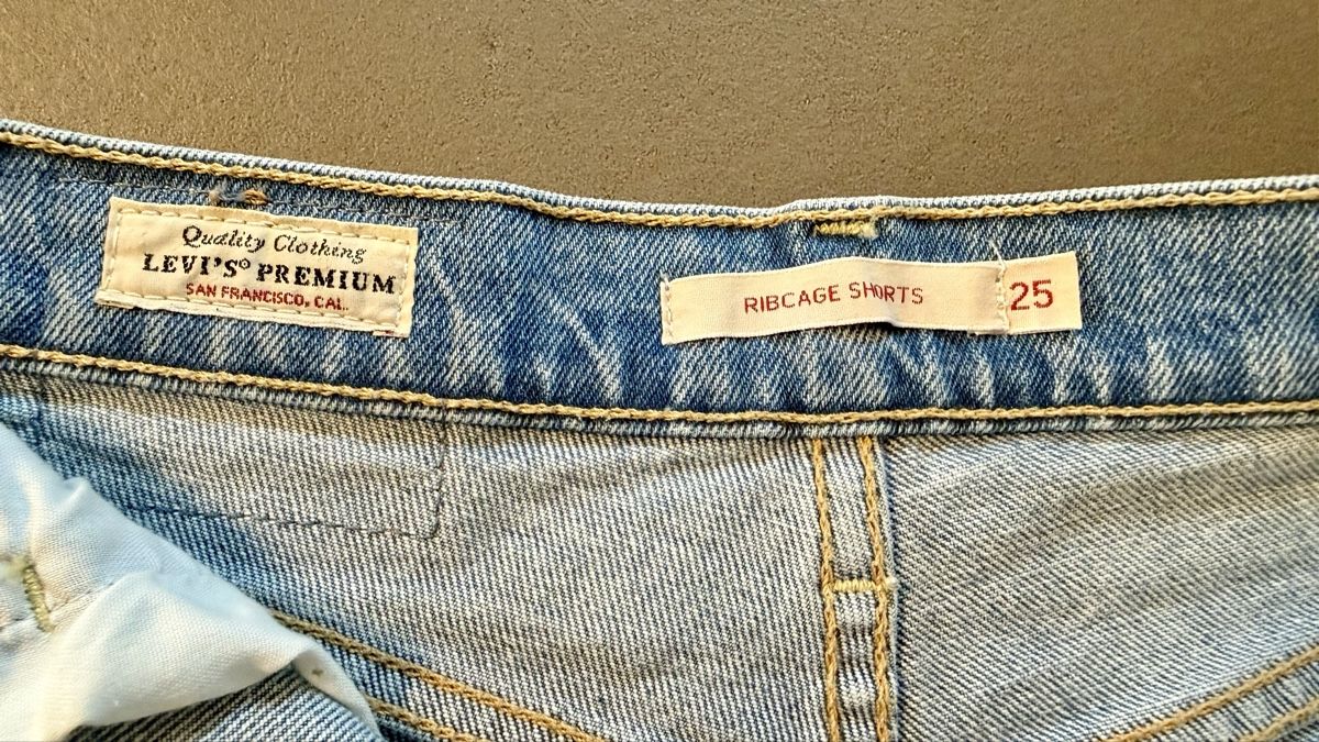 Levi's Jeans: Levis Shorts Gr. 25  – Usato da Zürich venduto da car_9vrr 1