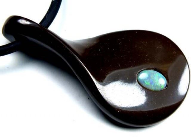 Ciondoli: Opal Halskette mit Opal-Intarsien 26Cts. – Nuovo (secondo la descrizione) da Bern venduto da Grindelwaldaus