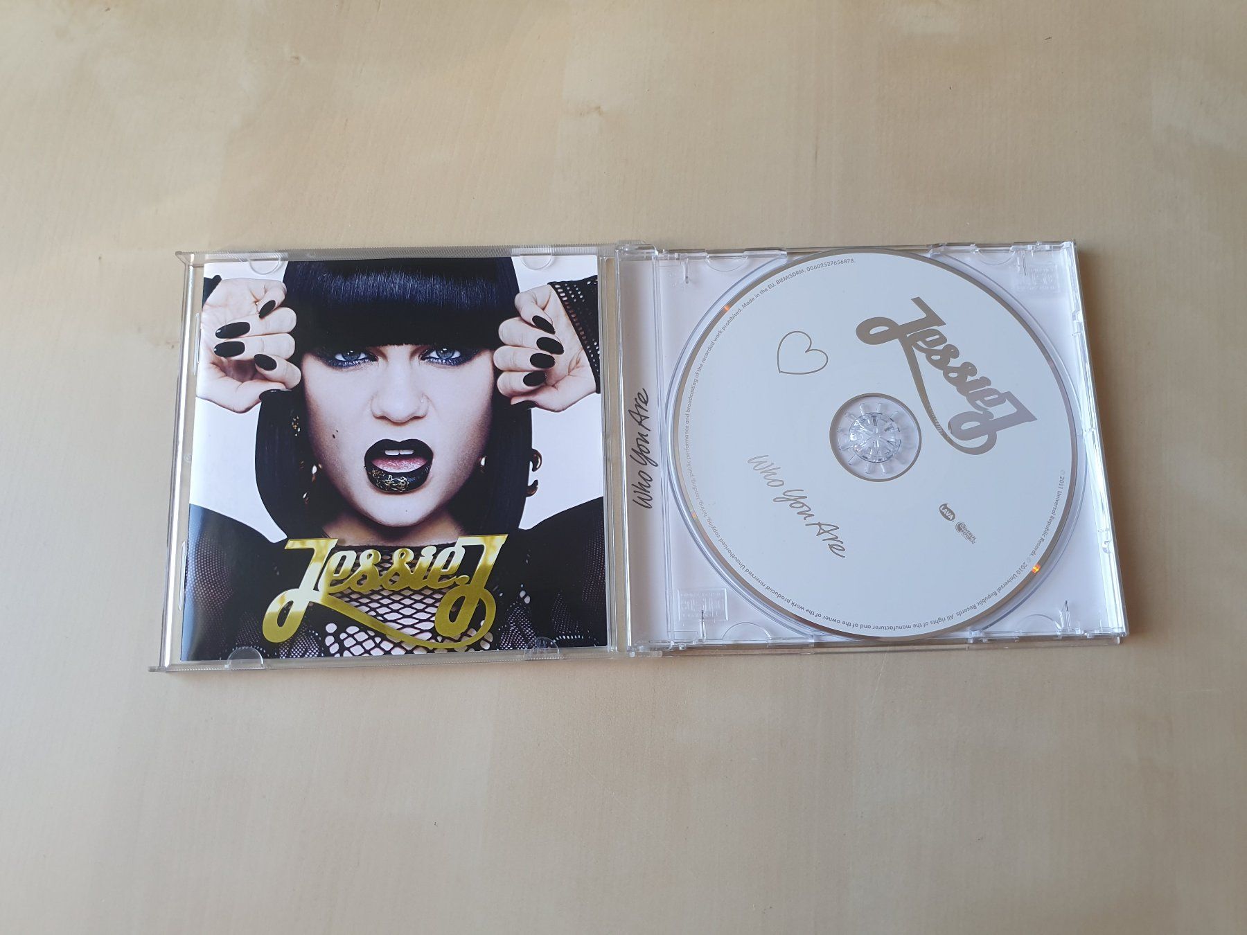 CDs: Jessie J Who you are – D'occasion à Stansstad par collectorsshop 2
