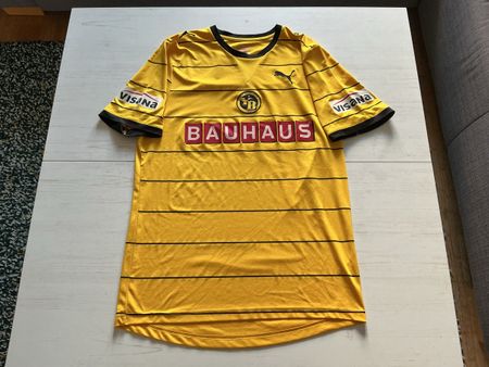 BSC Young Boys YB Bern Vintage 11 / 12 Puma Neuware  L