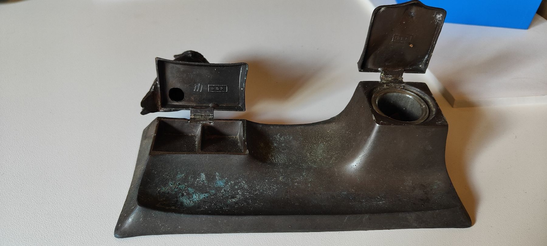 Altro in Antiquarato & Arte: antikes Tintenfass mit Eule – Usato da Bönigen venduto da Phisto88 1