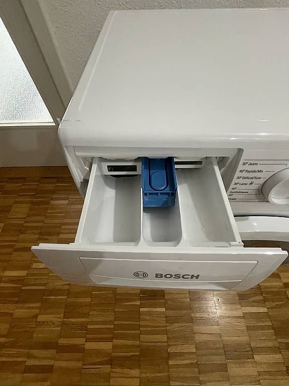 Machines à laver: Lave linge  – D'occasion à Gland par arifoglu 1