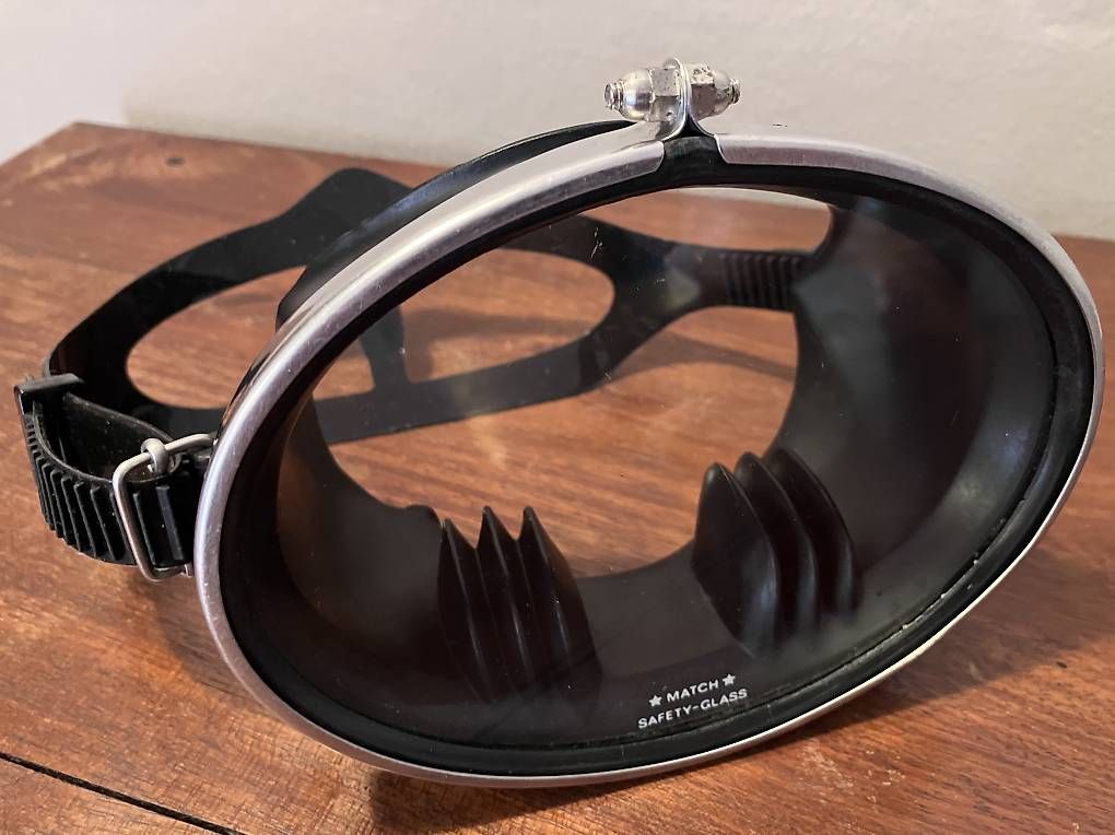 Combinaisons de plongée: Maschera subacquea Caravelle vintage – D'occasion à Vezia par Curzio83