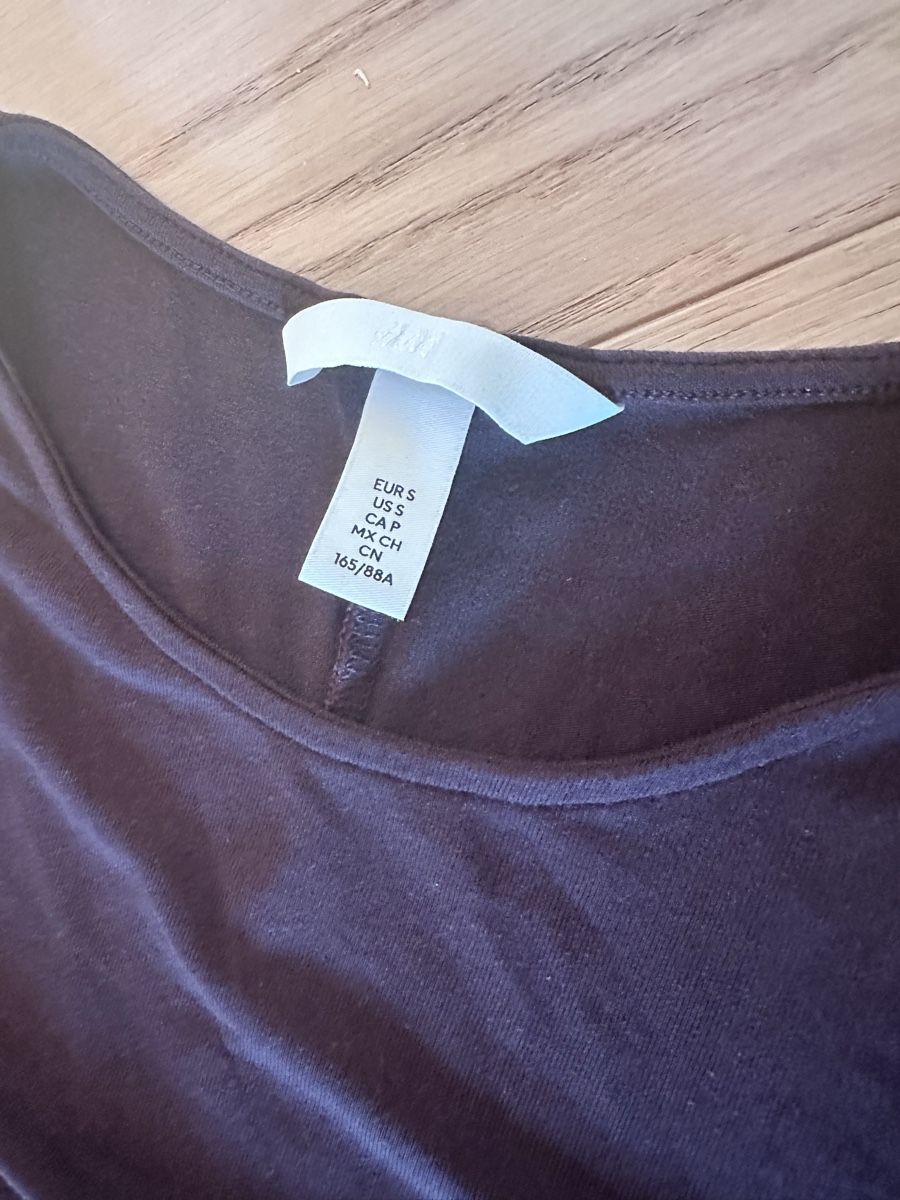 H&M Kleider: H&M T-Shirt Kleid – Neu (gemäss Beschreibung) aus Küssnacht am Rigi von annine.l. 1