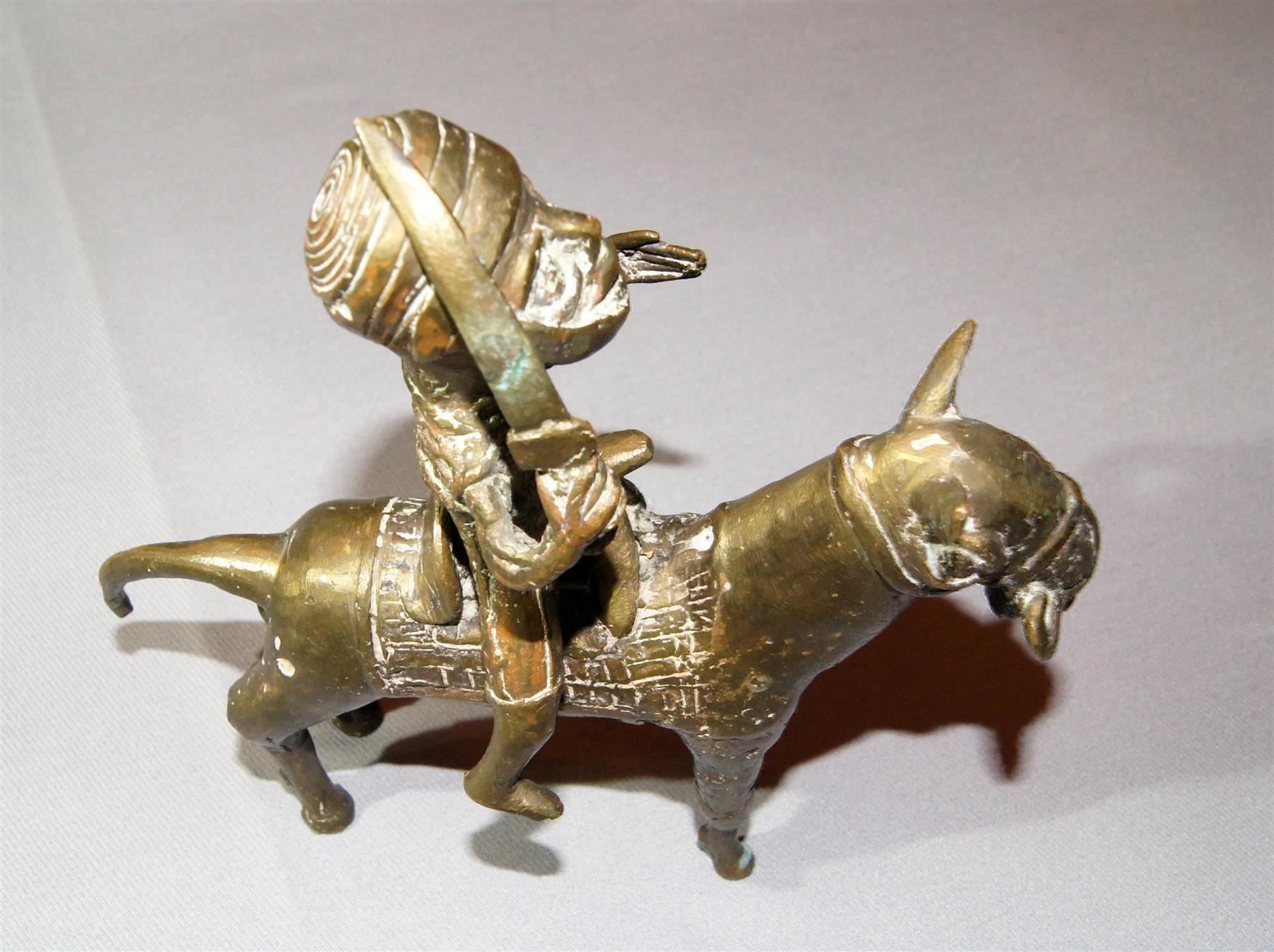 Figuren: Benin-Bronze: Krieger zu Pferd – Gebraucht aus Geroldswil von ARTEFACTO 3