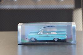 Chevrolet Impala Convertible 1:43 Spark