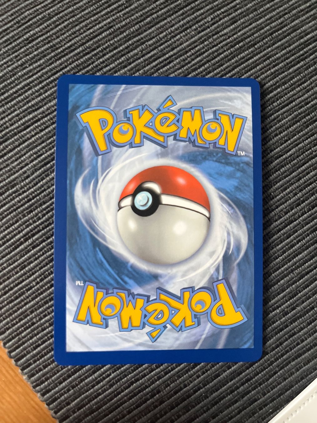 Pokémon Carte collezionabili: Pokemon Aerodactyl V Fullart Lost Origin Deutsch Mint – Nuovo (secondo la descrizione) da Wabern venduto da Collectfun 1