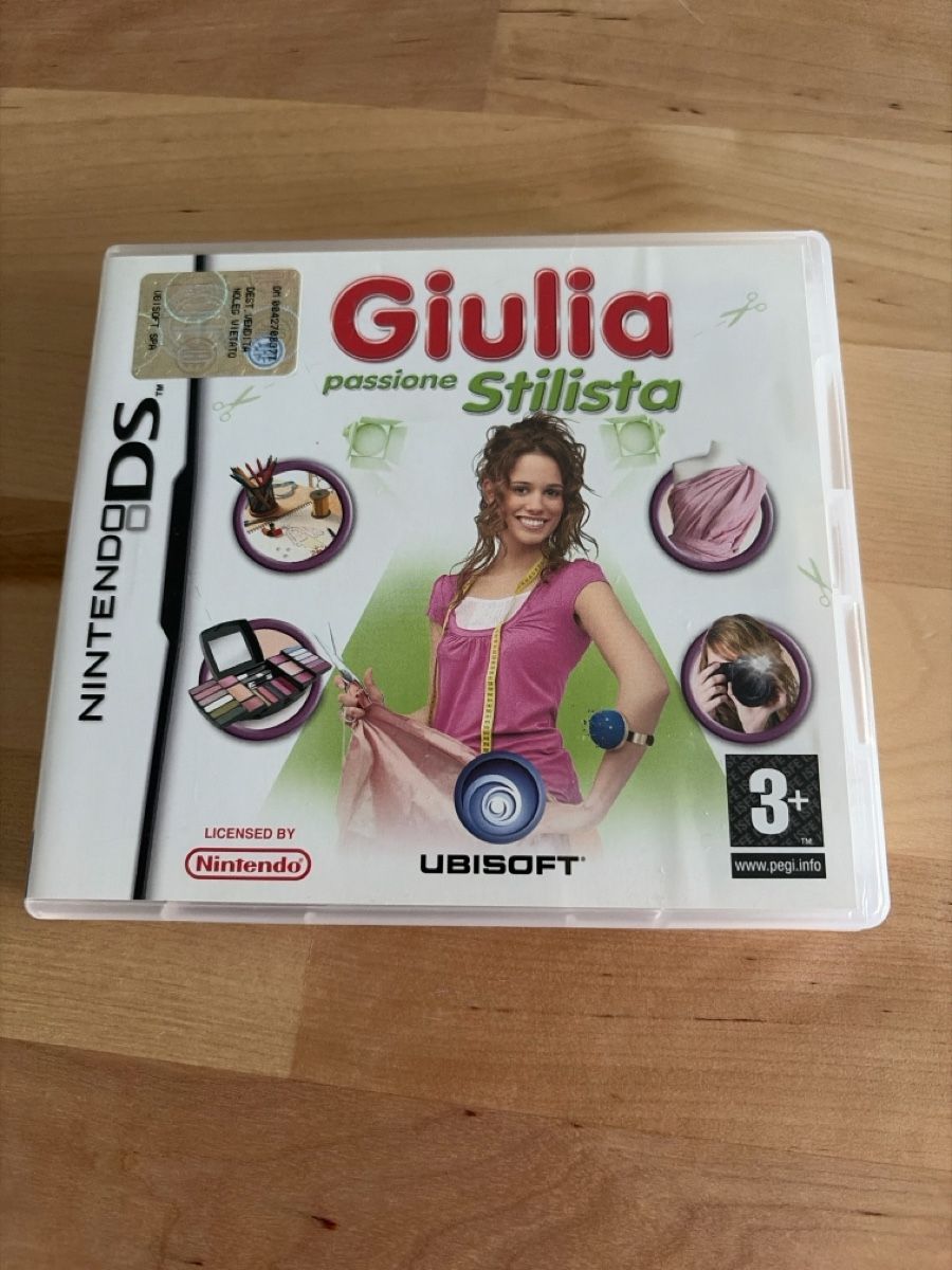 Giochi: Nintendo DS Giulia Passione Stilista – Nuovo (secondo la descrizione) da Chiasso venduto da Chibichan