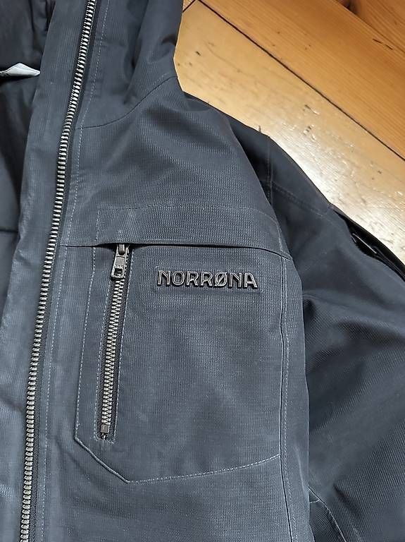 Giacche: Norrona Jacke Damen Gr. M – Usato da Oberkirch LU venduto da GriGri80 3