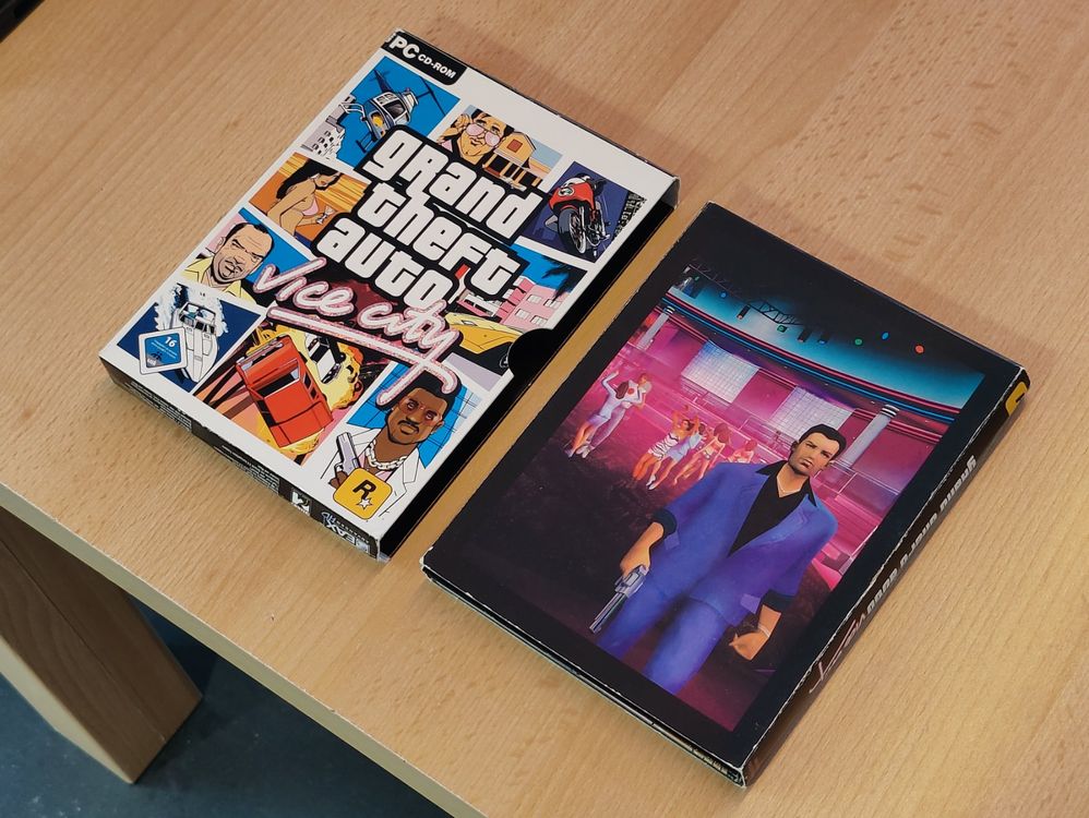 PC RetroGame GTA Vice City Collector's Box Kaufen auf Ricardo