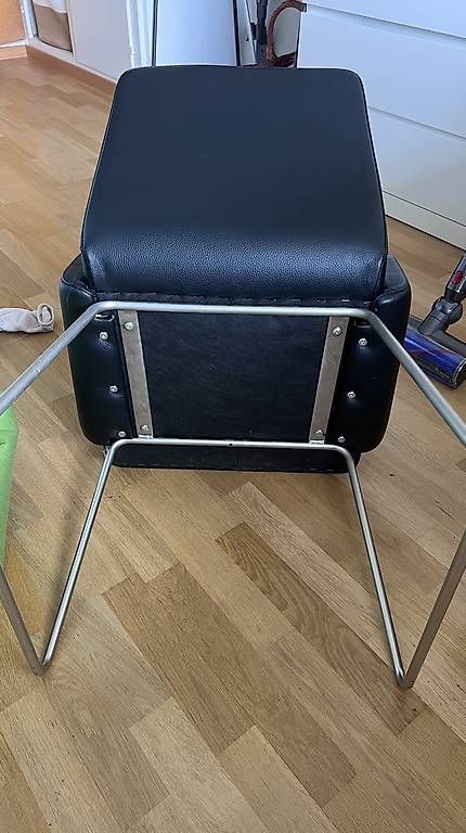 Stühle: 2x Leder Essstühle – Gebraucht aus Ittigen von mat_p877 3