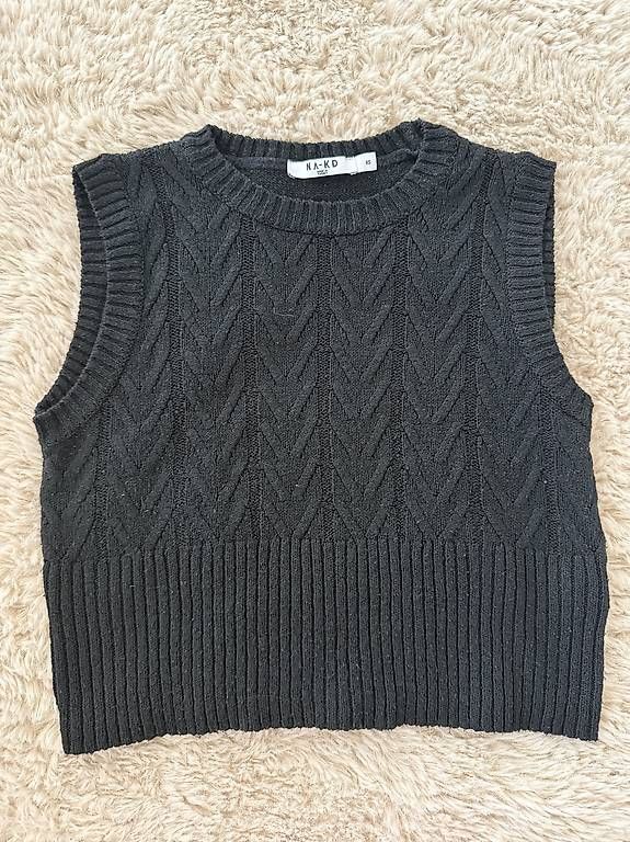 Pullover & Sweatshirts: Schwarzer Pullunder  – Gebraucht aus Zwingen von KatjaM