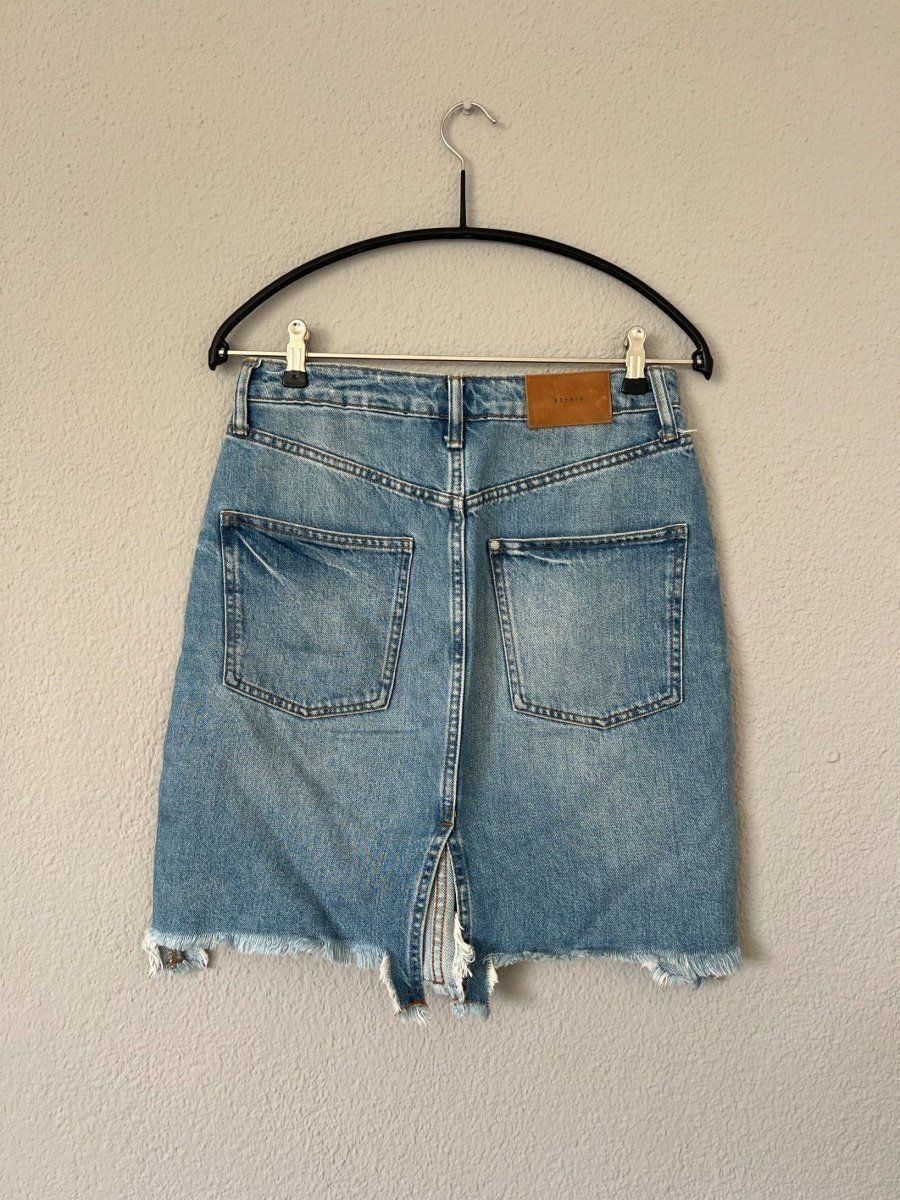 H&M Gonne: H&M Jeans Rock, Size 36 – Usato da Muri b. Bern venduto da michellew23 1