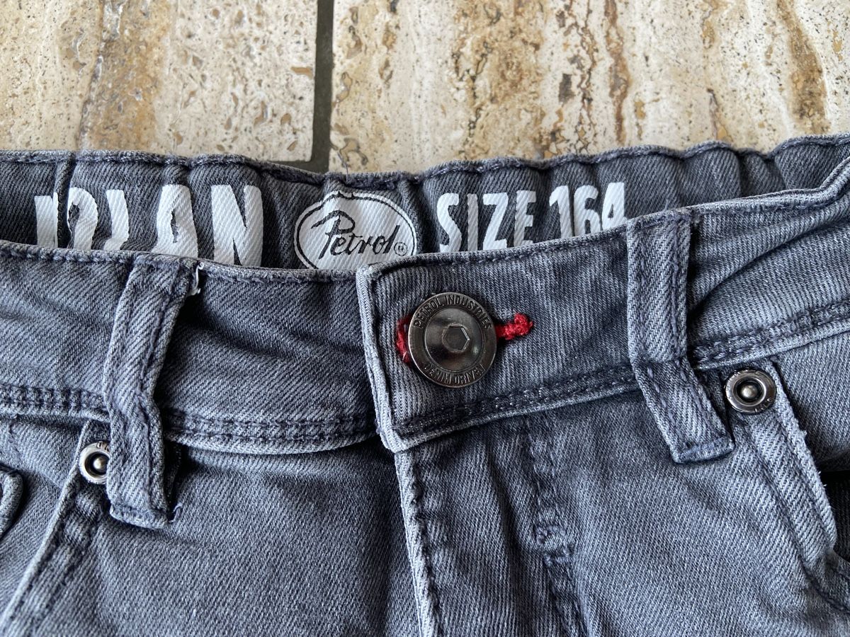 Hosen: Petrol Industrie Jeans Grösse 164 – Gebraucht aus Nürensdorf von Yellowstone09 2