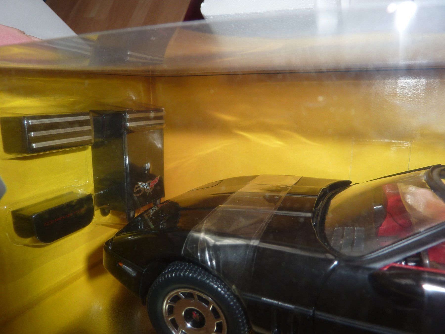 Modellini d'auto: CORVETTE COUPE 1984 – Nuovo e nell'imballaggio originale da Balsthal venduto da bouteliee 2