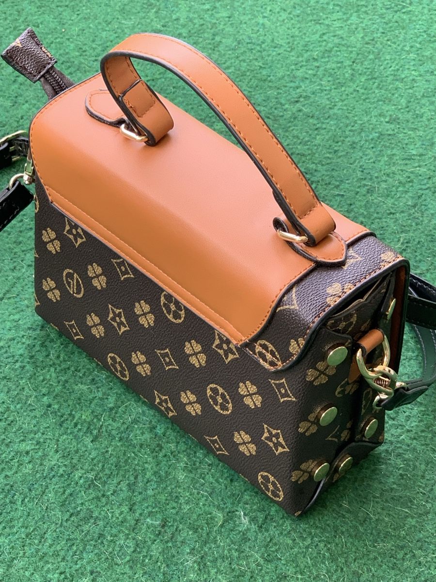 Borse da donna: HANDTASCHE & GÜRTEL  – Usato da Wangen b. Olten venduto da Finolino28 3