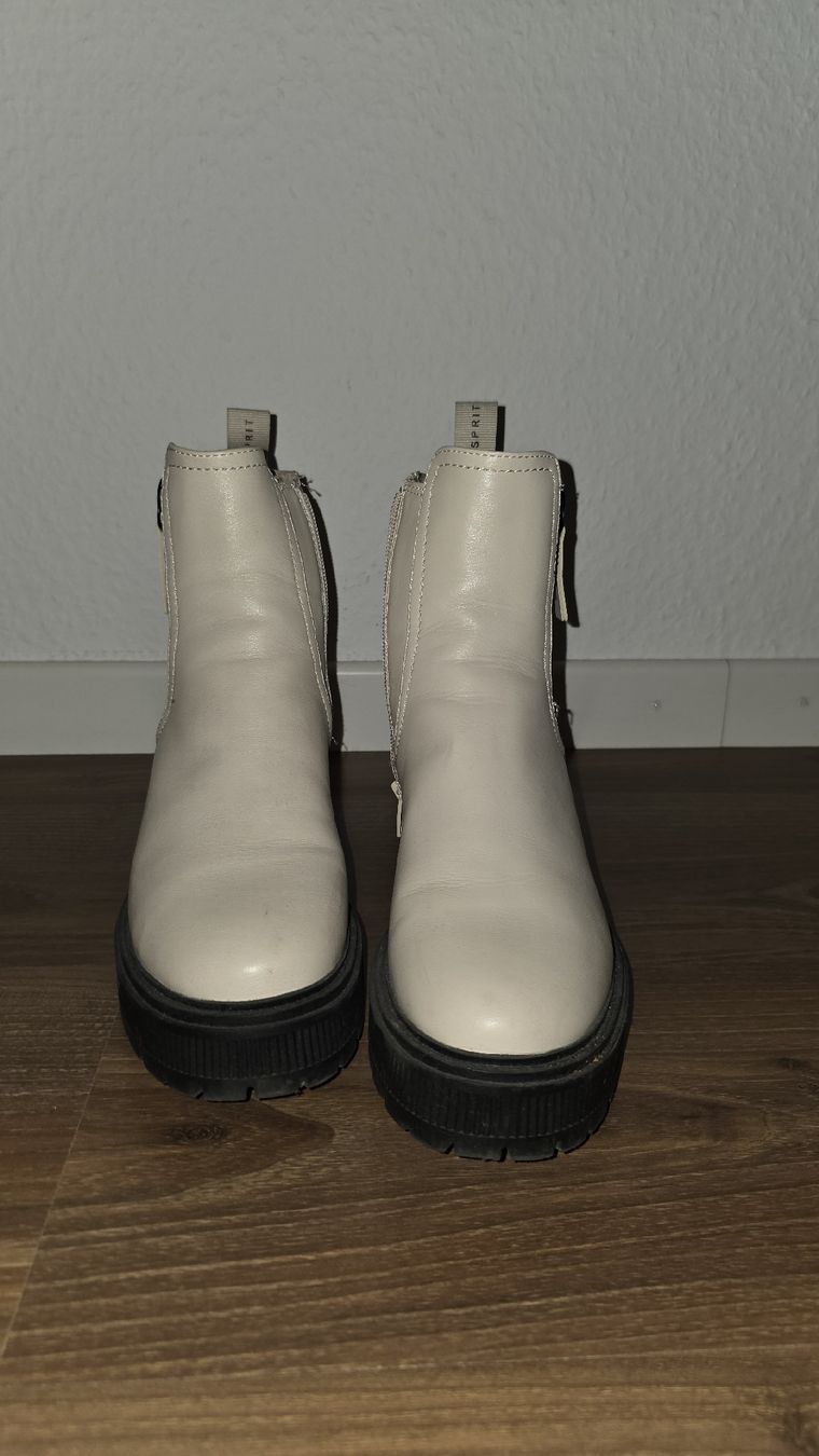 Esprit Scarpe da donna: Coole Esprit Stiefeletten in Weiss, Grösse 38 – Usato da Wetzikon ZH venduto da secondhandsfashion 2