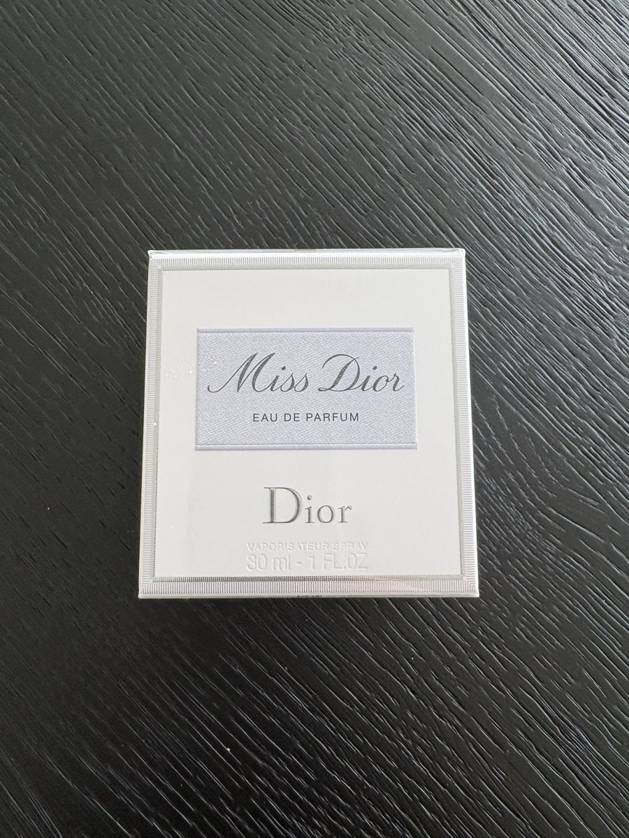 Dior Profumi & Eau de Toilette: Miss Dior - Eau de Parfum originalverpackt – Nuovo e nell'imballaggio originale da Neuhausen venduto da ann-kathrin9