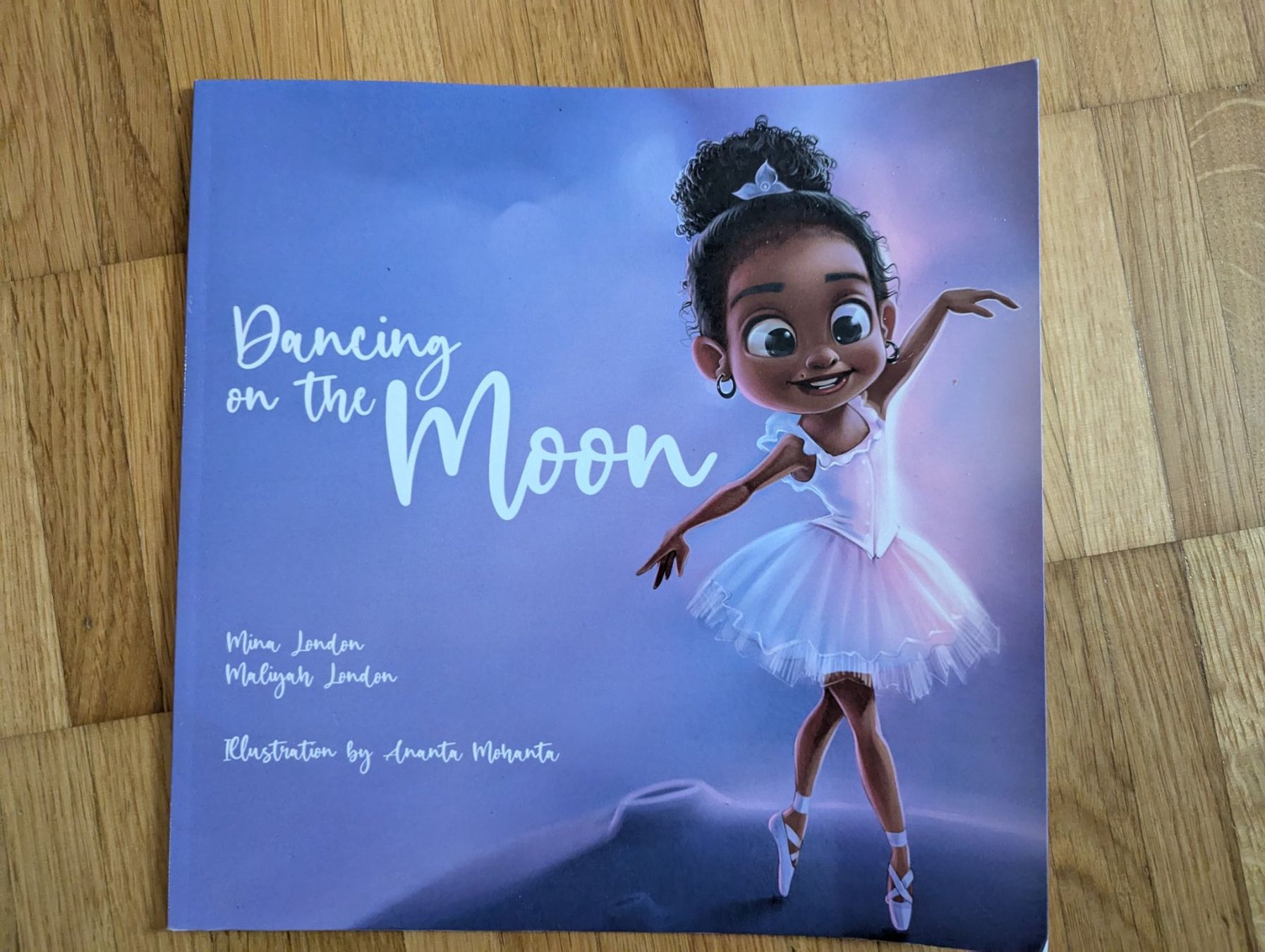 Libri: Kinderbuch "Dancing on the Moon" - Englisch – Usato da JONA venduto da gin_yl55