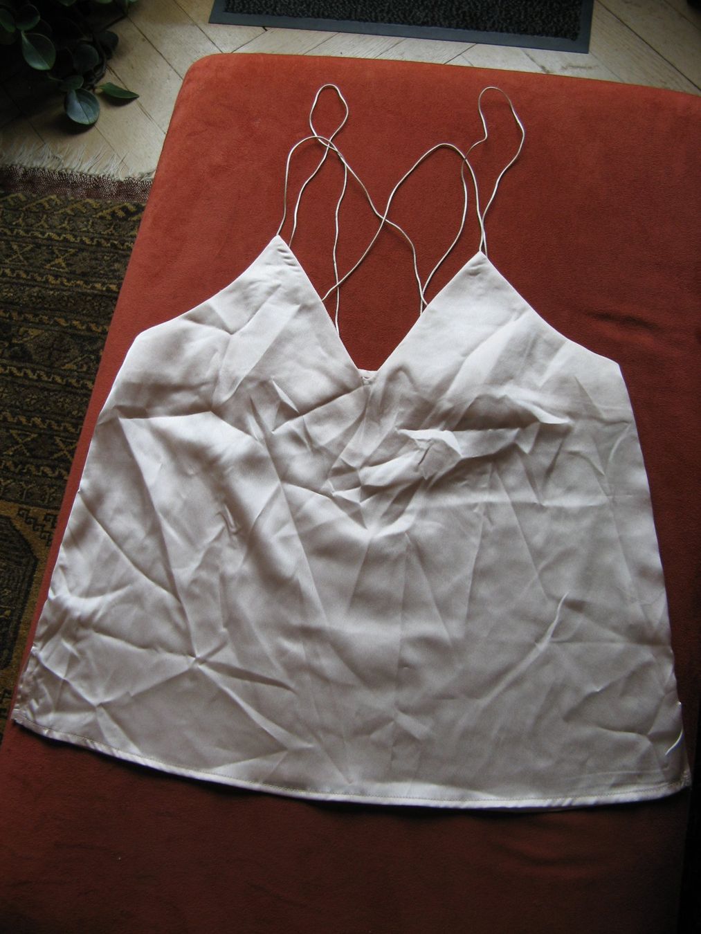 T-shirt: Shirt Gr. 38 oder Negligee von Showpo – Usato da Zürich venduto da apil