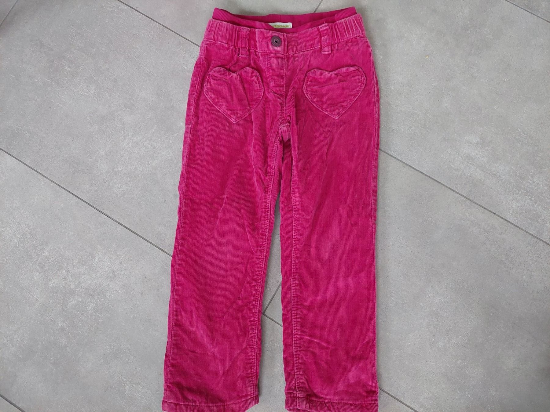 Vertbaudet Pantaloni: Rosa Cordhose von Vertbaudet Grösse 102 – Usato da Wiesendangen venduto da troawus