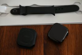 Apple Watch Series 11 42mm Schwarz Aluminium nur WLAN