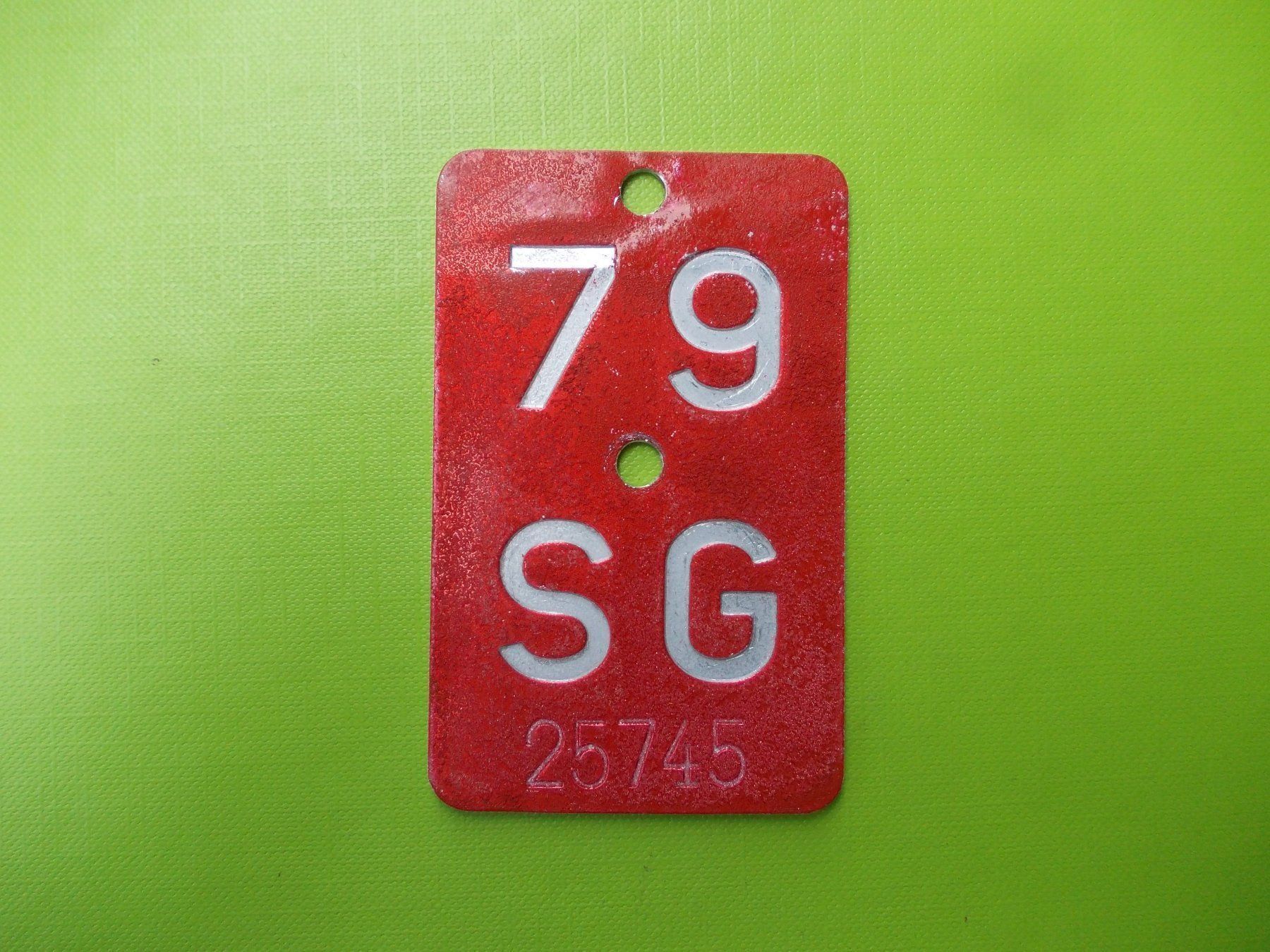 Schilder: Velonummer / Fahrradnummer SG 79 – Gebraucht aus Gsteigwiler von HORMIGA21
