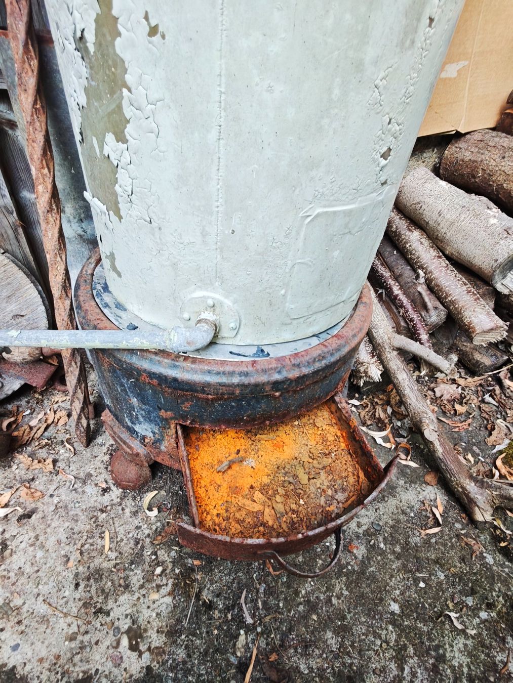 Sanitär: alter Wasserboiler – Gebraucht aus Däniken SO von hackemetzel 2