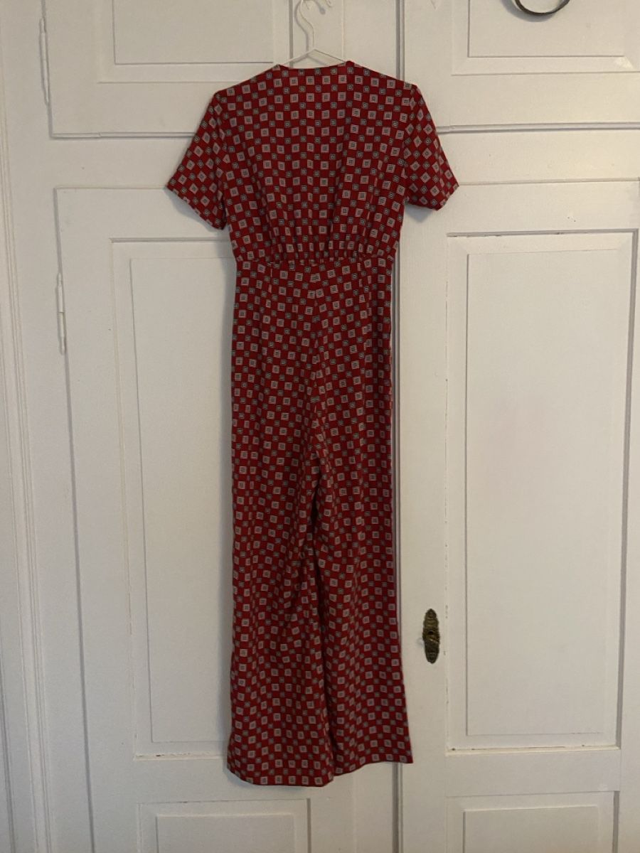 Sandro Tute: SANDRO Casey tie front printed crepe de chine jumpsuit – Usato da Münchenstein venduto da B771 8