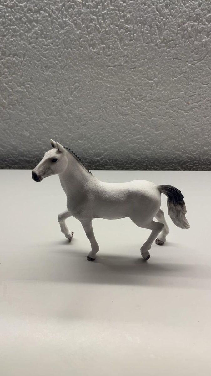 Schleich Spielzeuge: Cheval shleish pas cher !!! – Gebraucht aus Avenches von Rose-rose 1