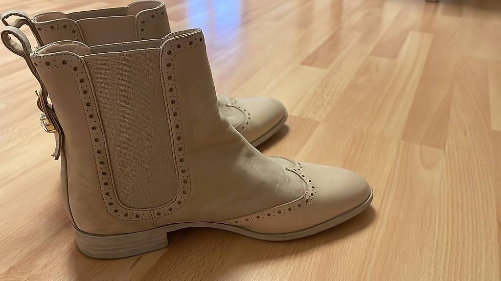 Scarpe da donna: Stieffeletten Petini Gr. 38 – Usato da Wynau venduto da BilbonSacquet 1