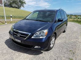 Honda Odyssey Touring 3.5 V6 - riesiger Familien-Minivan