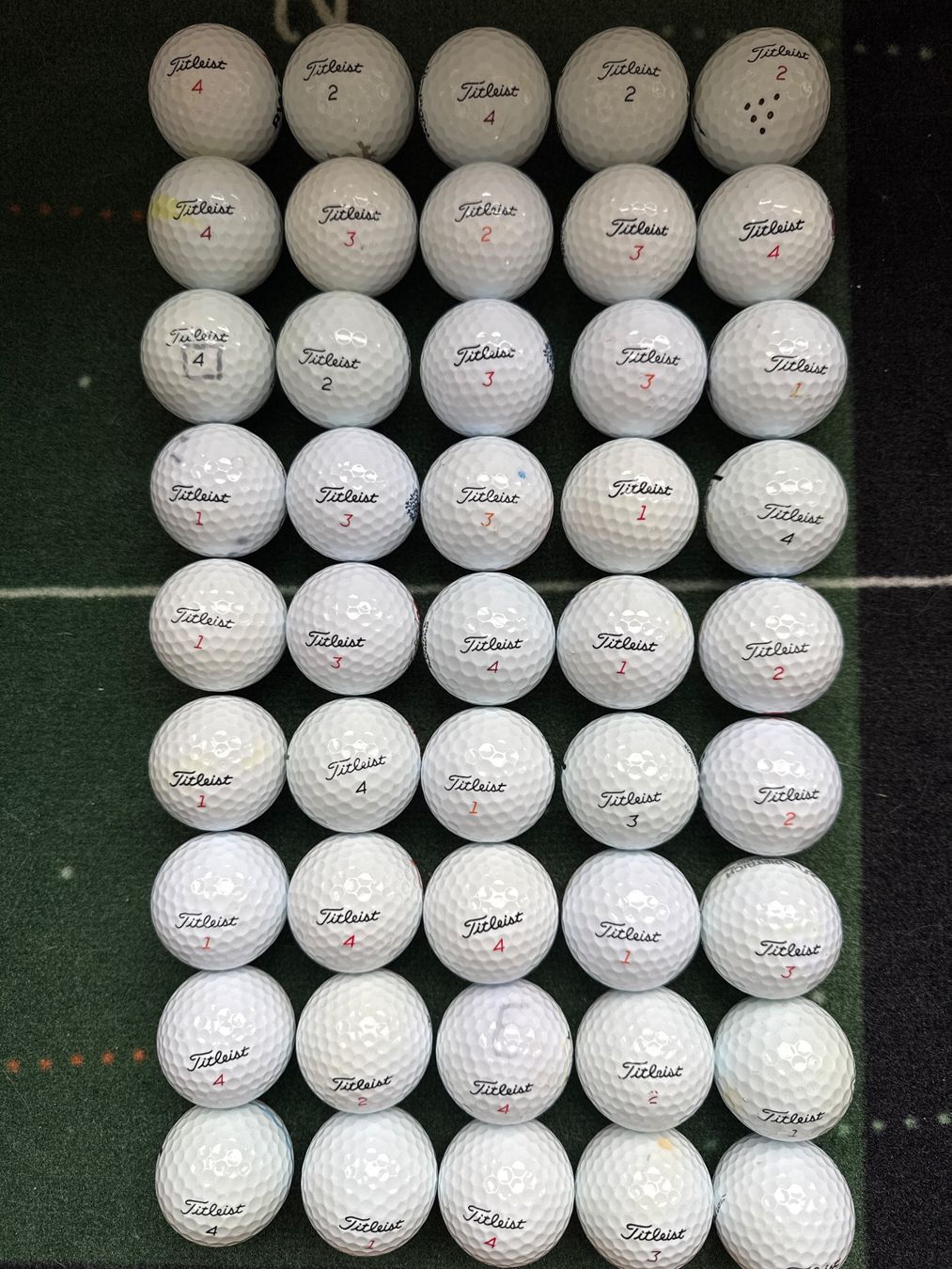 Titleist Palloni: 65 div. Golfbälle Titleist guter Zustand – Usato da Münchenbuchsee venduto da Mantik