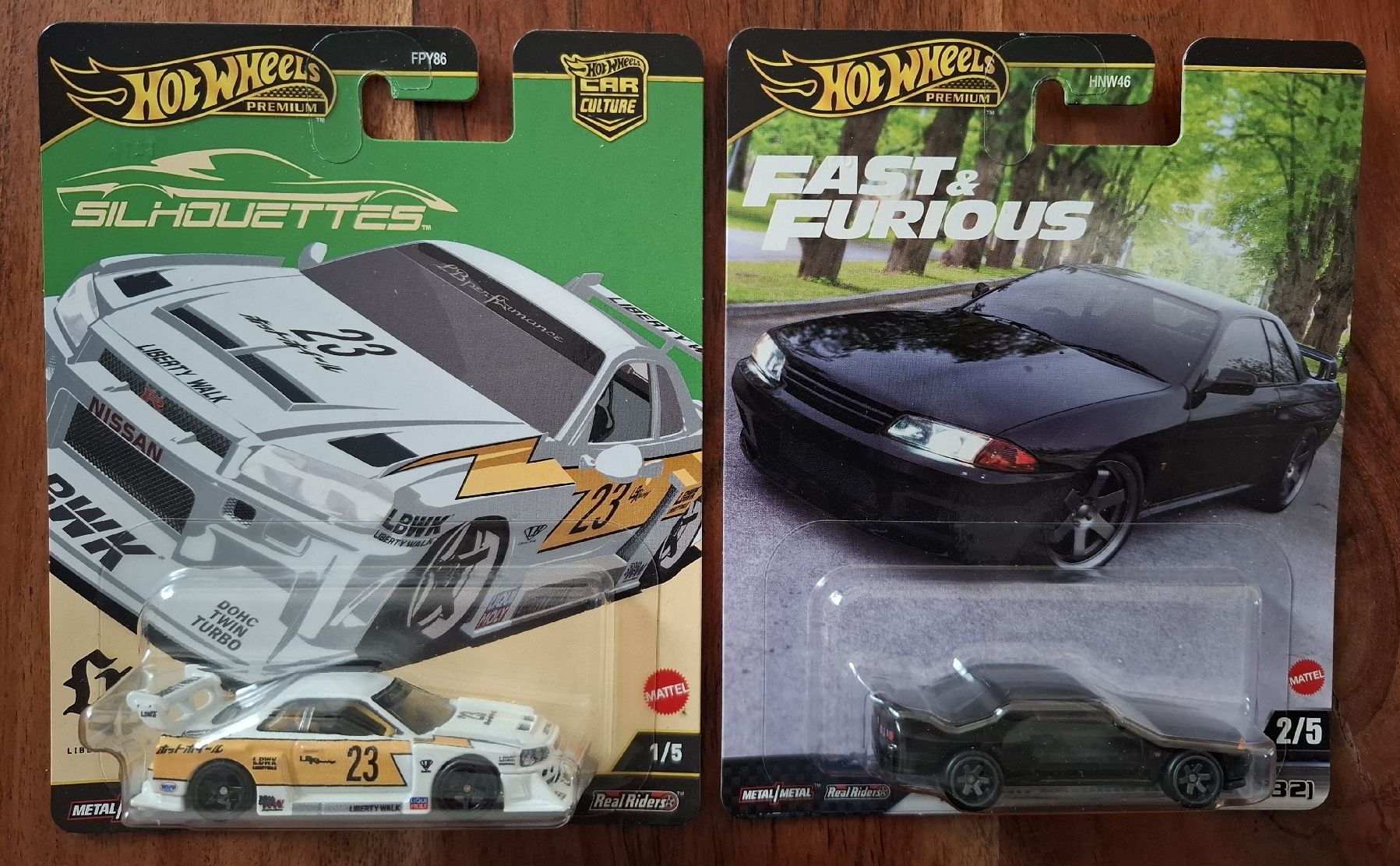HOT WHEELS NISSAN SKYLINE GT-R R32 /R34 LBWK (Neu (gemäss Beschreibung ...