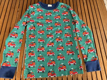 Langarmshirt in Grösse 134/140, neuwertig