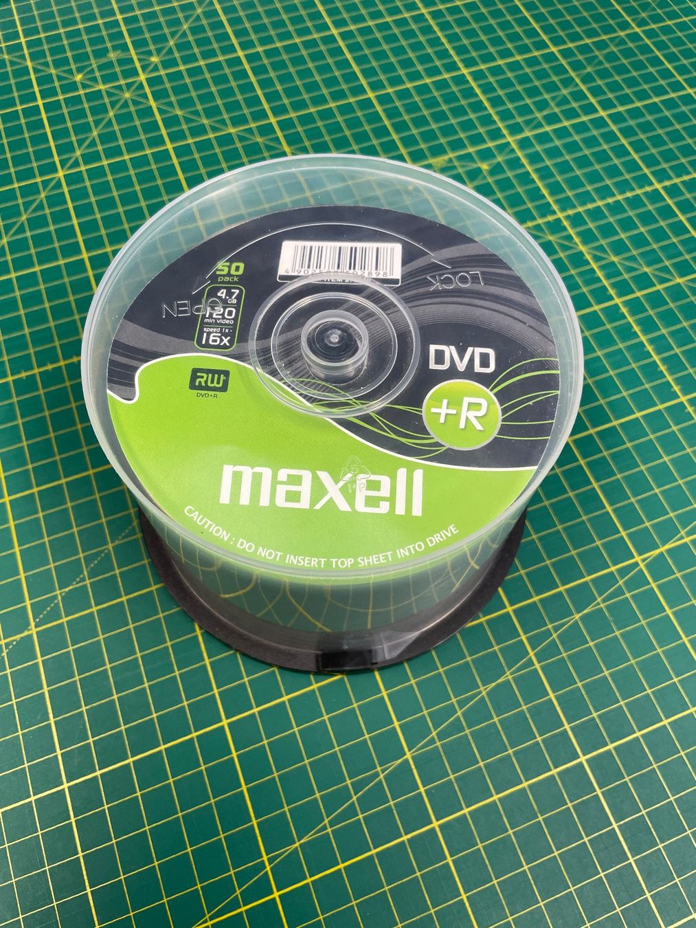 Tutti i DVDs: MAXEL 50er DVD +R 4,7 GB – Nuovo (secondo la descrizione) da Obergösgen venduto da File75