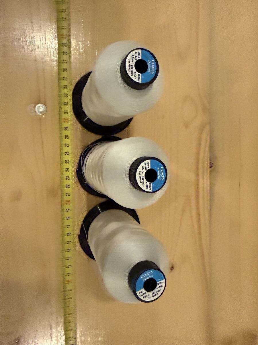 Macchine da cucire: 3X Coats Trident S103 Tkt040 Sewing Thread 3000m - Durable! – Nuovo (secondo la descrizione) da Zürich venduto da David.1 1